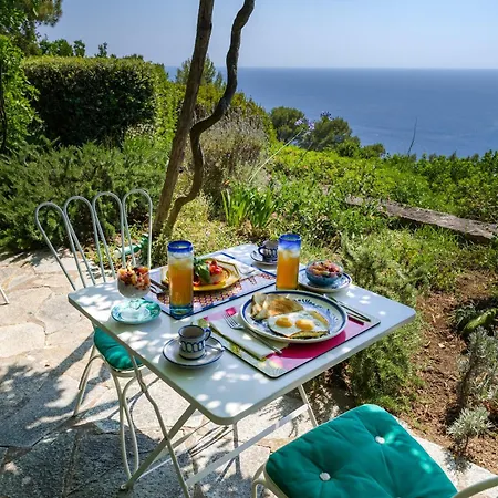 Il Carrubo Capri Casa de Campo *