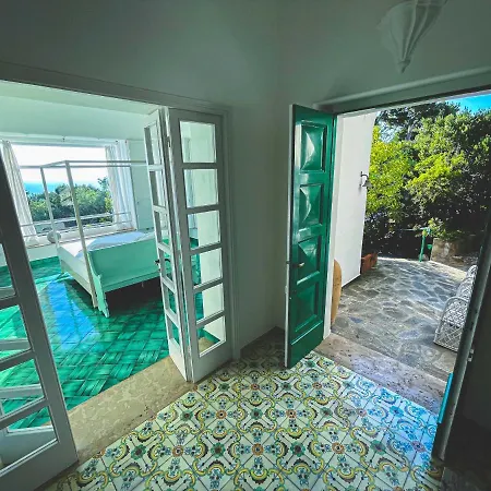 Il Carrubo Capri *