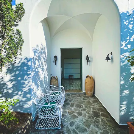 Landhaus Il Carrubo Capri *