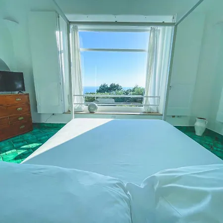 Il Carrubo Capri בית כפרי *